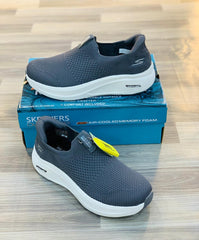 Stylish Everyday Slip-On Comfortable Skechers (MADE IN VIETNEM)