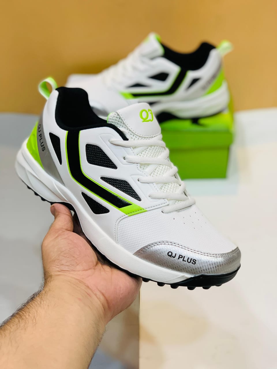 QJ Plus Men’s Cricket & Sports Sneakers – Many Diffrent Accents